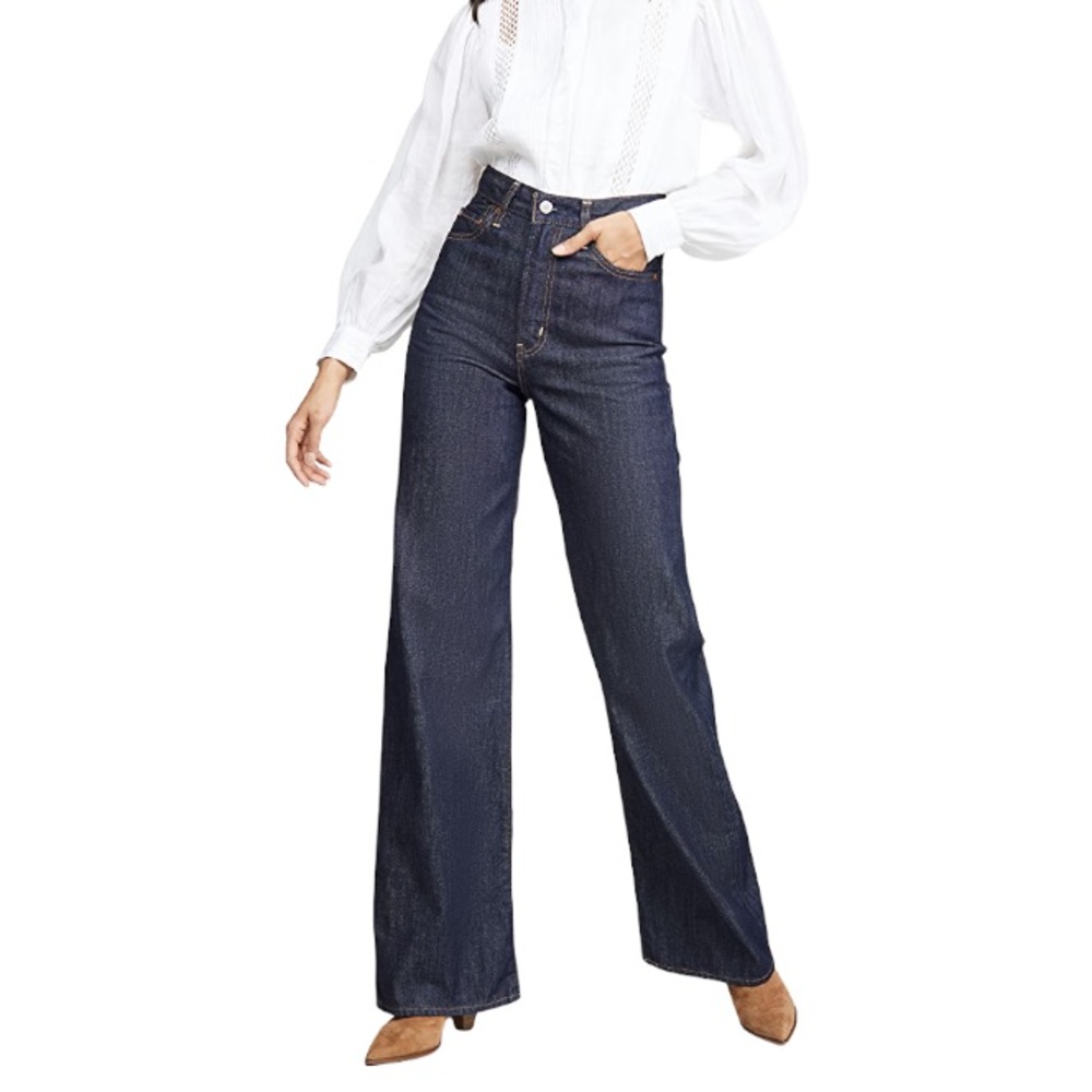 Levi's Ribcage Wide Leg Jeans in High And Mighty - Dark Wash Size 26/34L